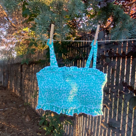 💚 Mint Leopard Print Smocked Bikini Top – Size Small – NWT – $20 - Picture 3 of 4